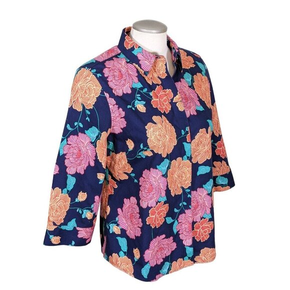 Chicos 2 Womens US Large 12 Button Up Top Floral No Iron Stain Shield Travel - Picture 2 of 7